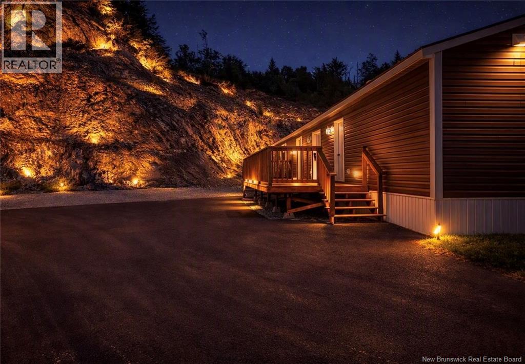 100 Glen View Drive - 41