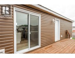 100 Glen View Drive, photo 2