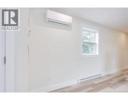 100 Glen View Drive, photo 23