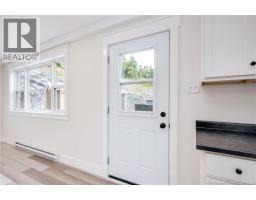 100 Glen View Drive, photo 7