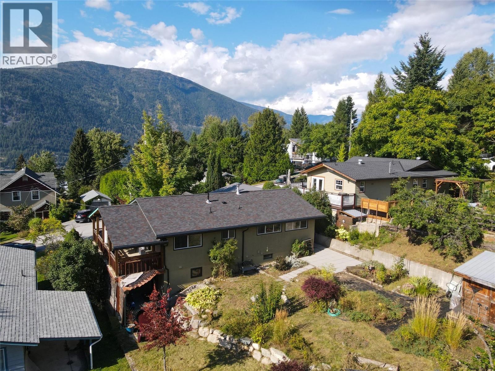 518 Delbruck Street - 1