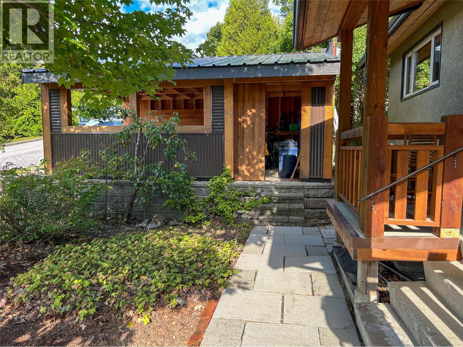 518 Delbruck Street - Image 13