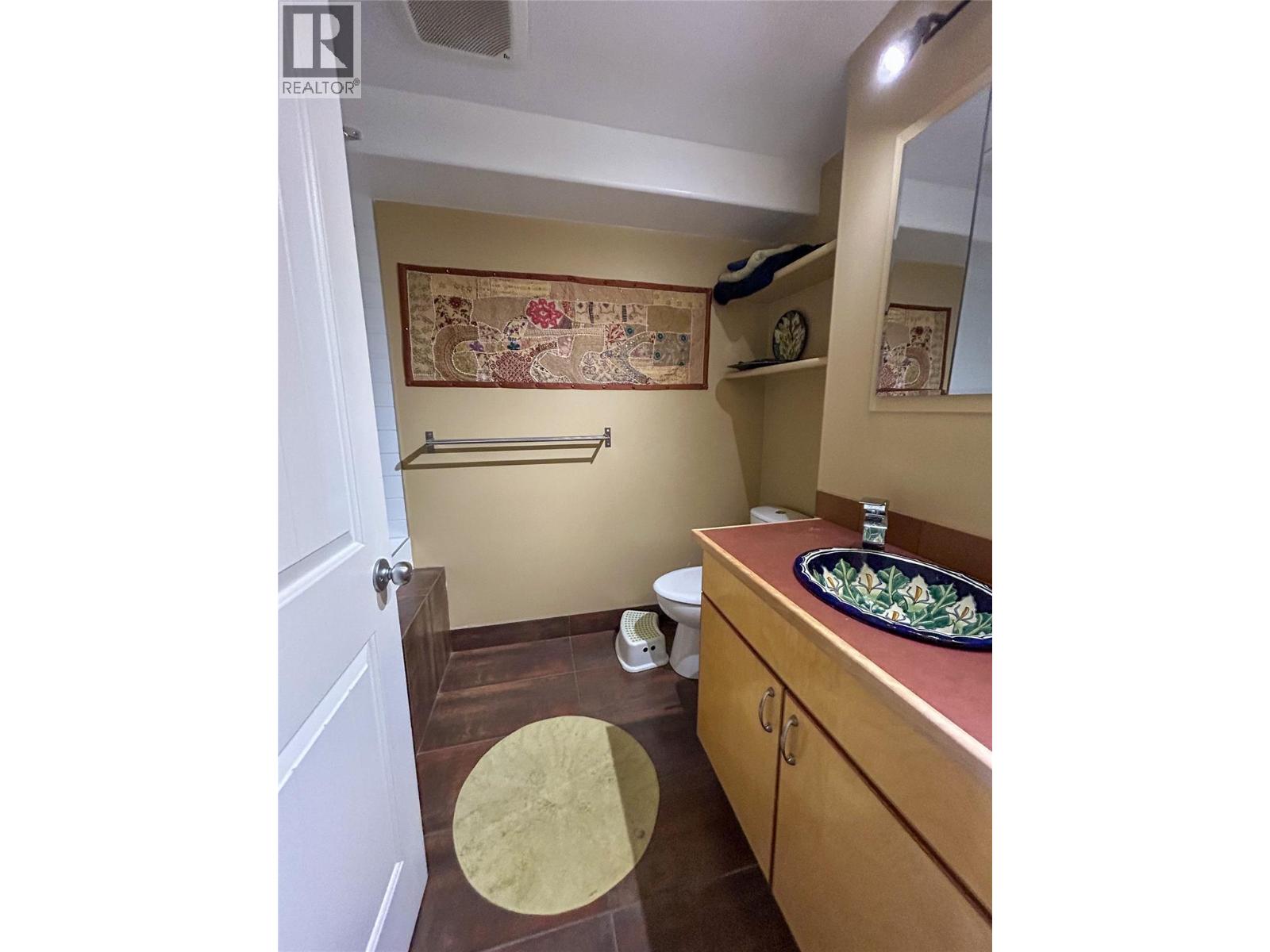 518 Delbruck Street - Image 41