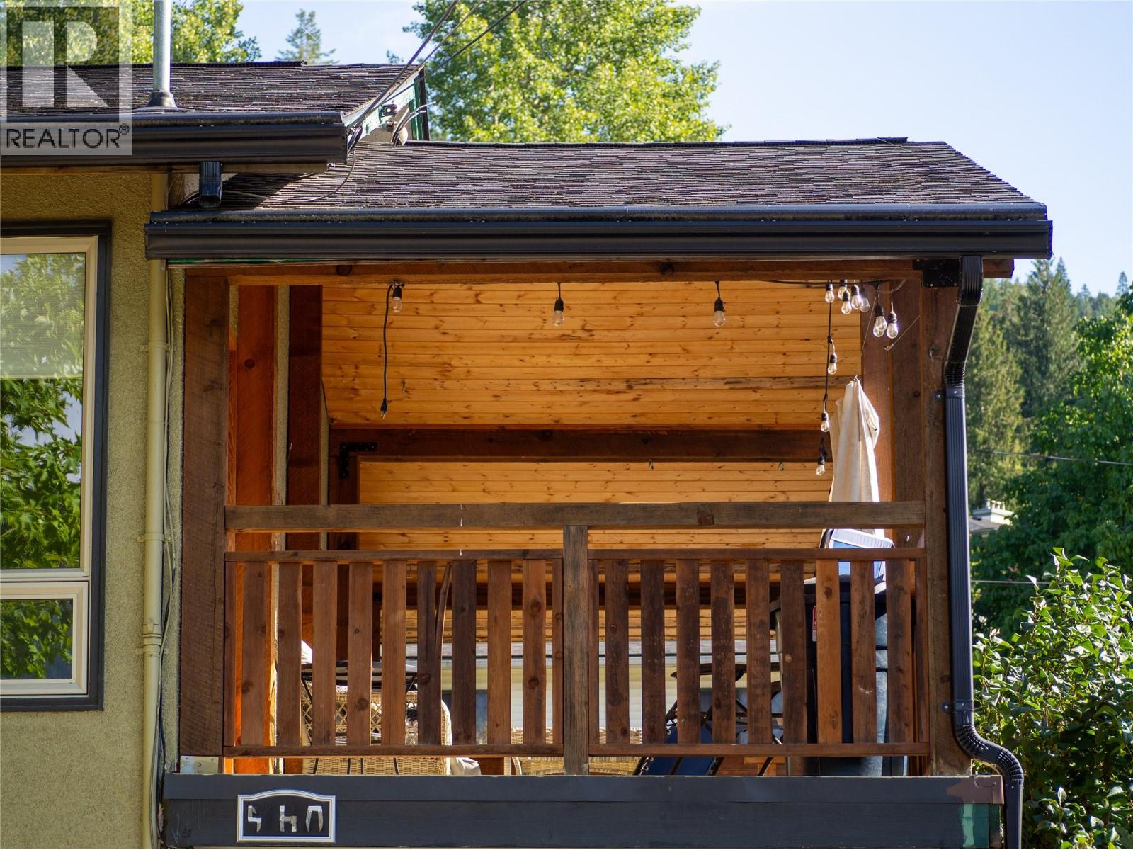 518 Delbruck Street - Image 8