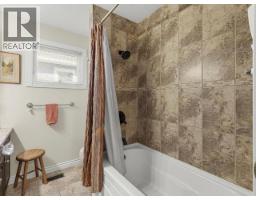 43 Cedar Crescent, Whitehorse, YT Y1A4P2 Photo 16