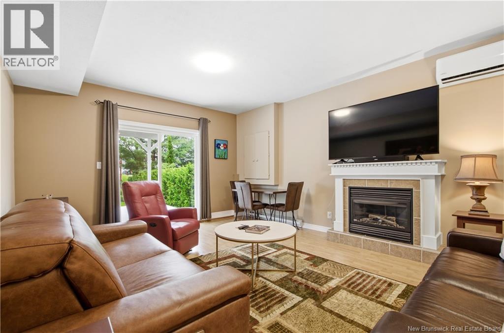 25 Glen Eyre Court, Silverwood — photo 5