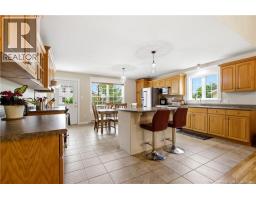 Kitchen - 25 Glen Eyre Court, Fredericton, NB E3C2P7 Photo 12