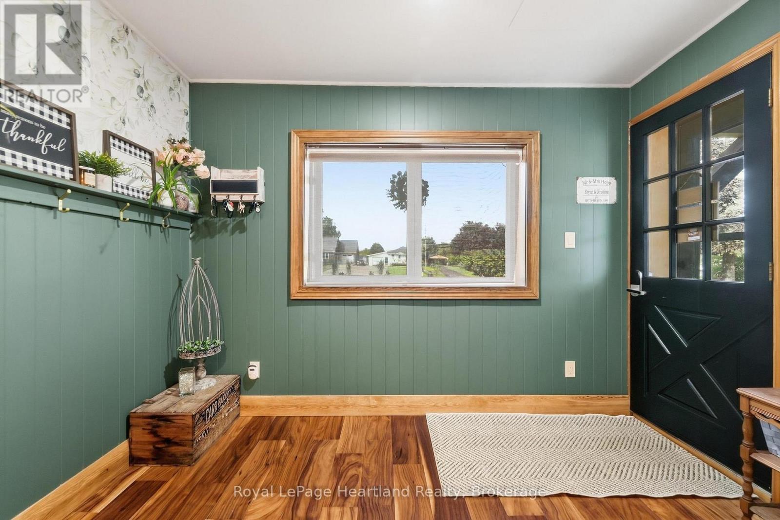 77872 LONDON ROAD, Huron East (Tuckersmith) — photo 2