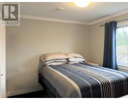 9 Mattie Mitchell Avenue thumbnail 11