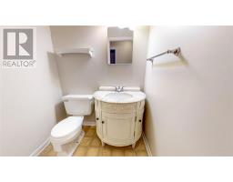63 Lester Street thumbnail 11