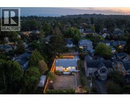1050 Deal St, Oak Bay, BC V8S5G5 Photo 47