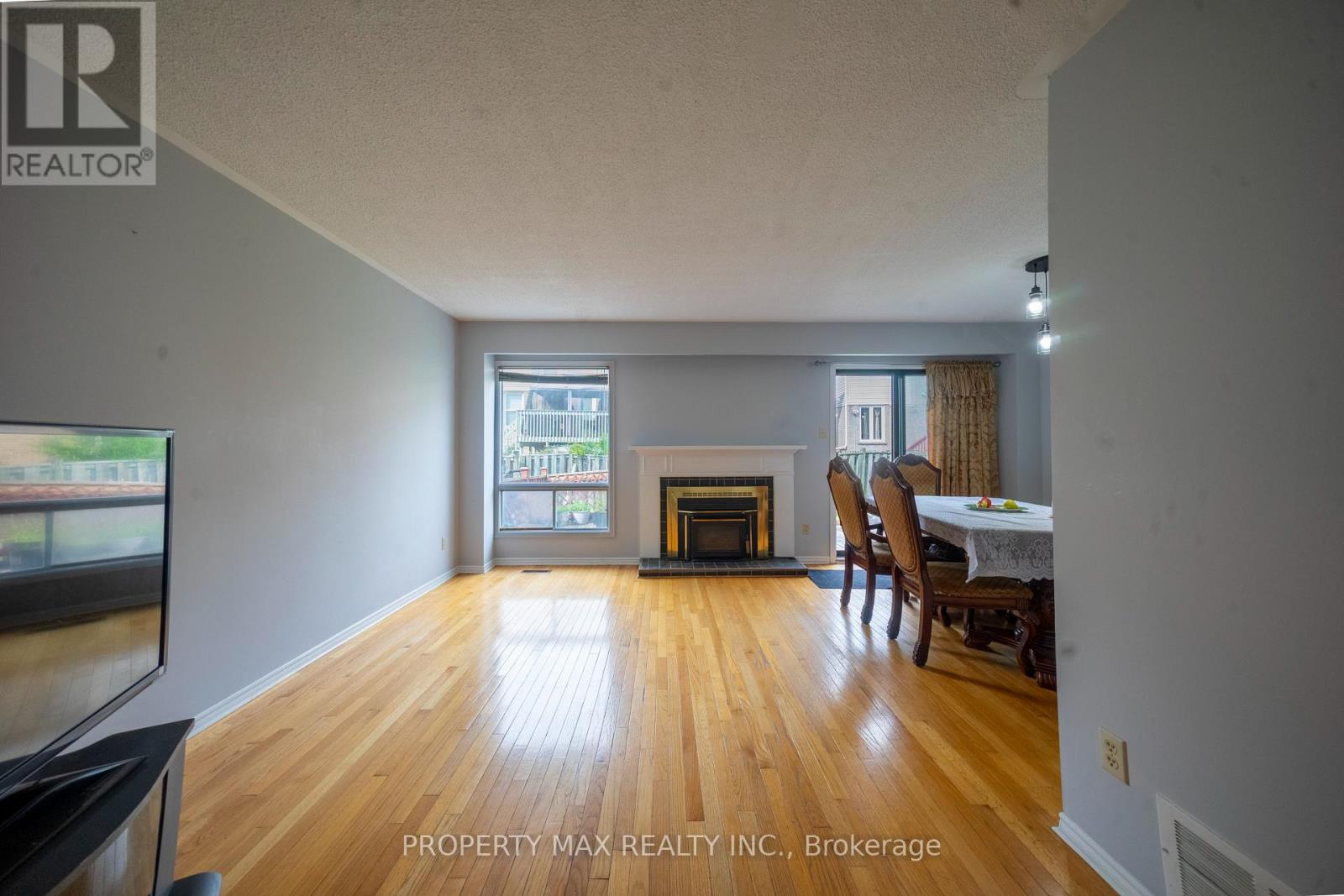 144 BELLROCK DRIVE - 7
