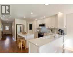 1009 Eighth Street, Revelstoke, BC V0E2S0 Photo 15