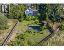 1009 Eighth Street, Revelstoke, BC V0E2S0 Photo 13