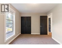 1009 Eighth Street, Revelstoke, BC V0E2S0 Photo 39