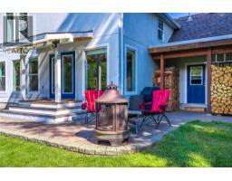 1009 Eighth Street, Revelstoke, BC V0E2S0 Photo 53