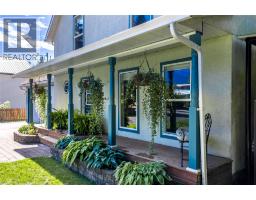 1009 Eighth Street, Revelstoke, BC V0E2S0 Photo 56