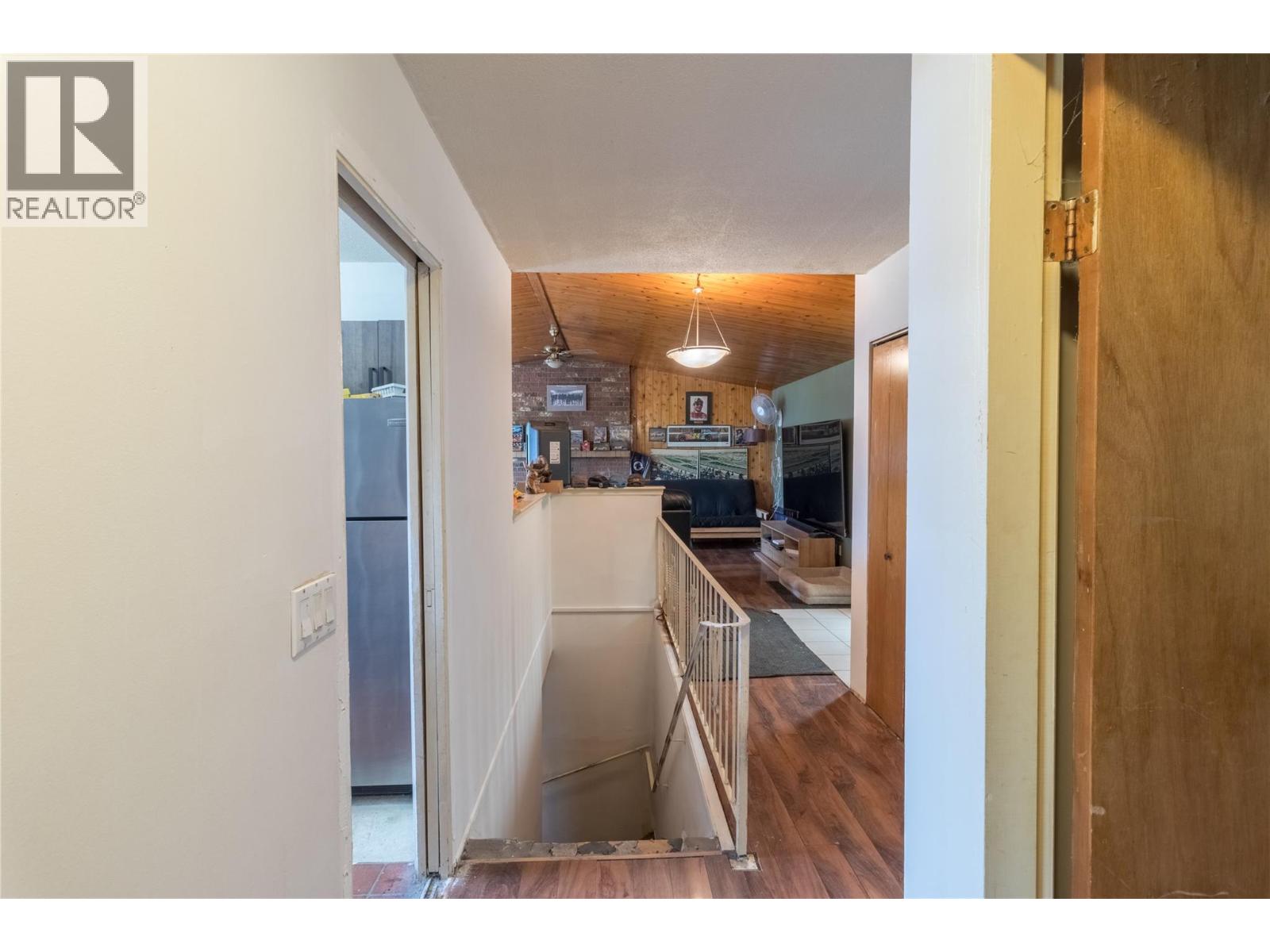 3960 Desert Pines Avenue - 21