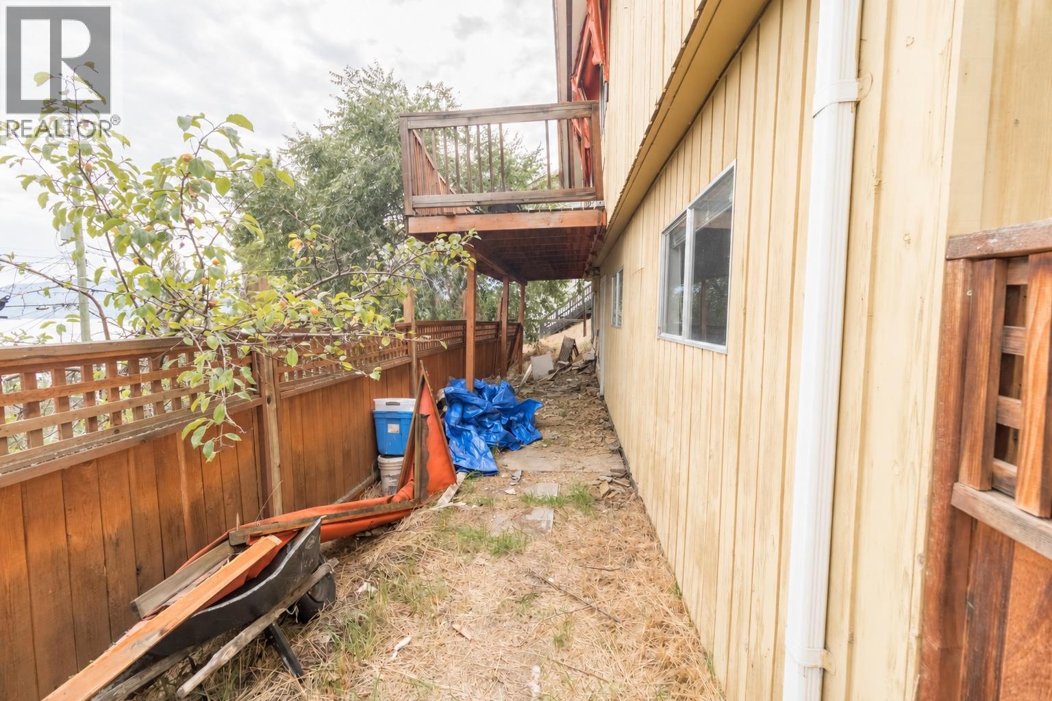 3960 Desert Pines Avenue - 31
