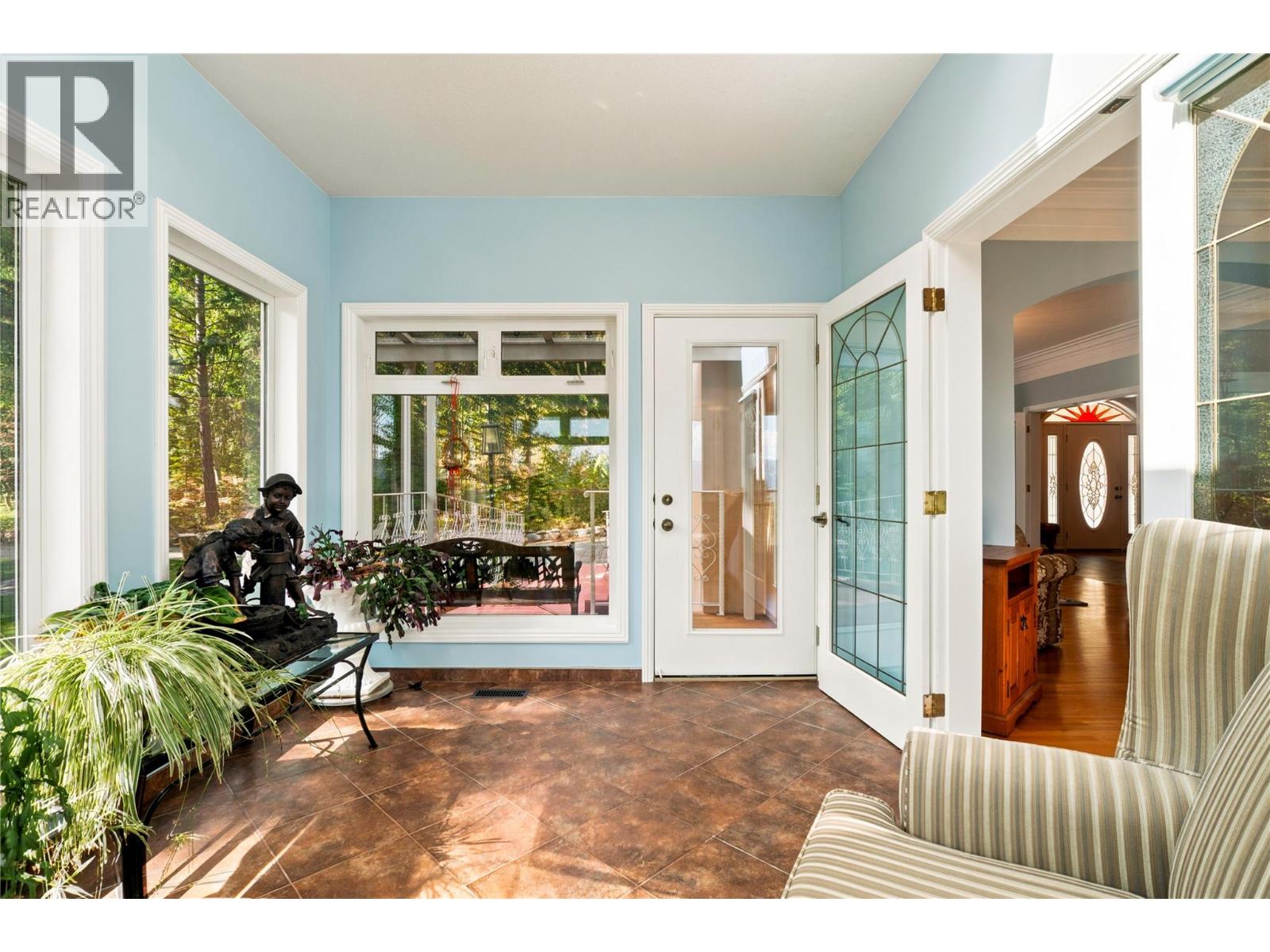 3801 65 Street NW - 22