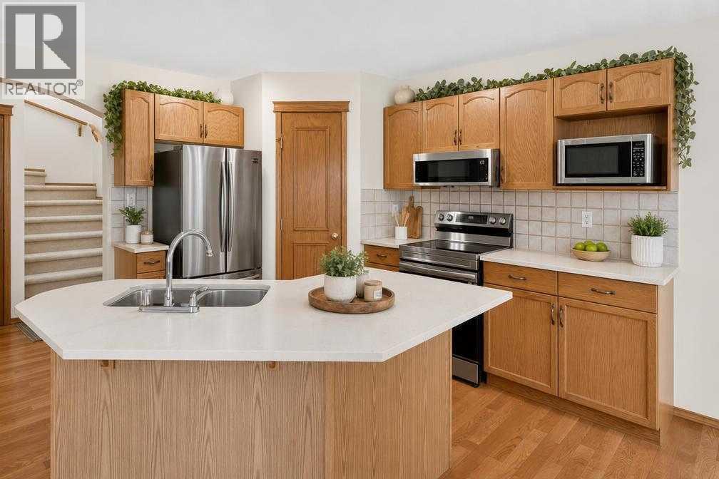 373 Bridlewood Avenue SW - 4