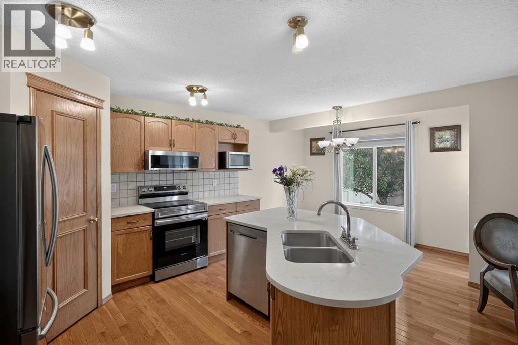 373 Bridlewood Avenue SW - 20