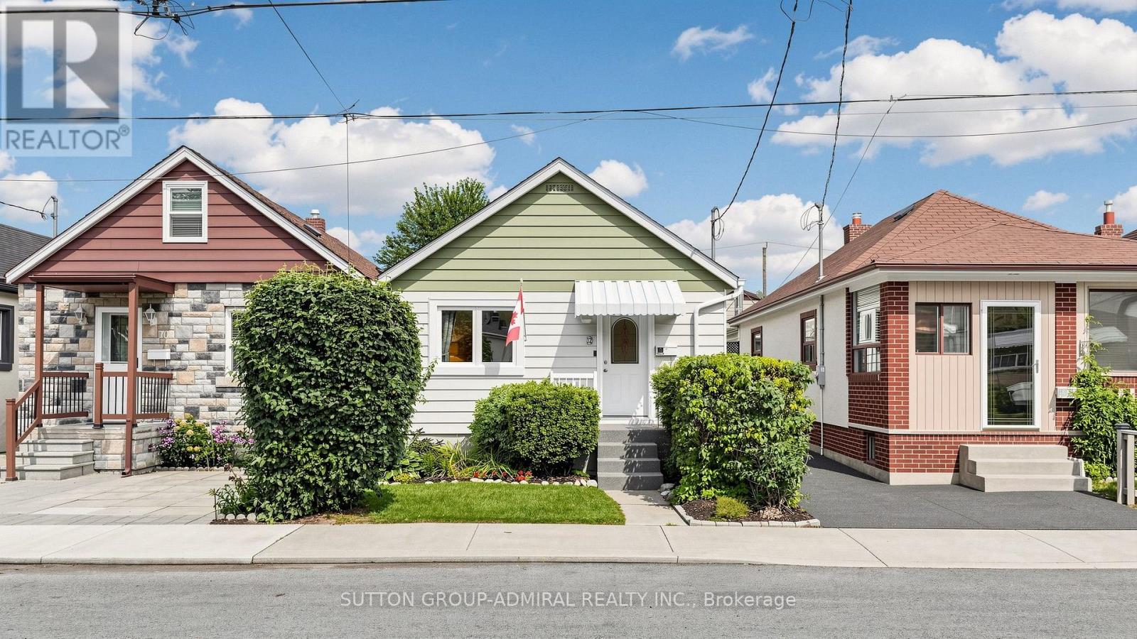 12 LAXIS AVENUE - 1