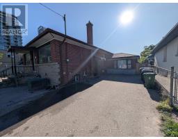 4 Nordin Avenue, Toronto, ON M8Z2B1 Photo 14