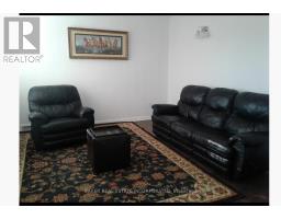 4 Nordin Avenue, Toronto, ON M8Z2B1 Photo 7