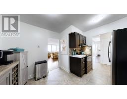 2402 - 85 Emmett Avenue, Toronto, ON M6M5A2 Photo 10