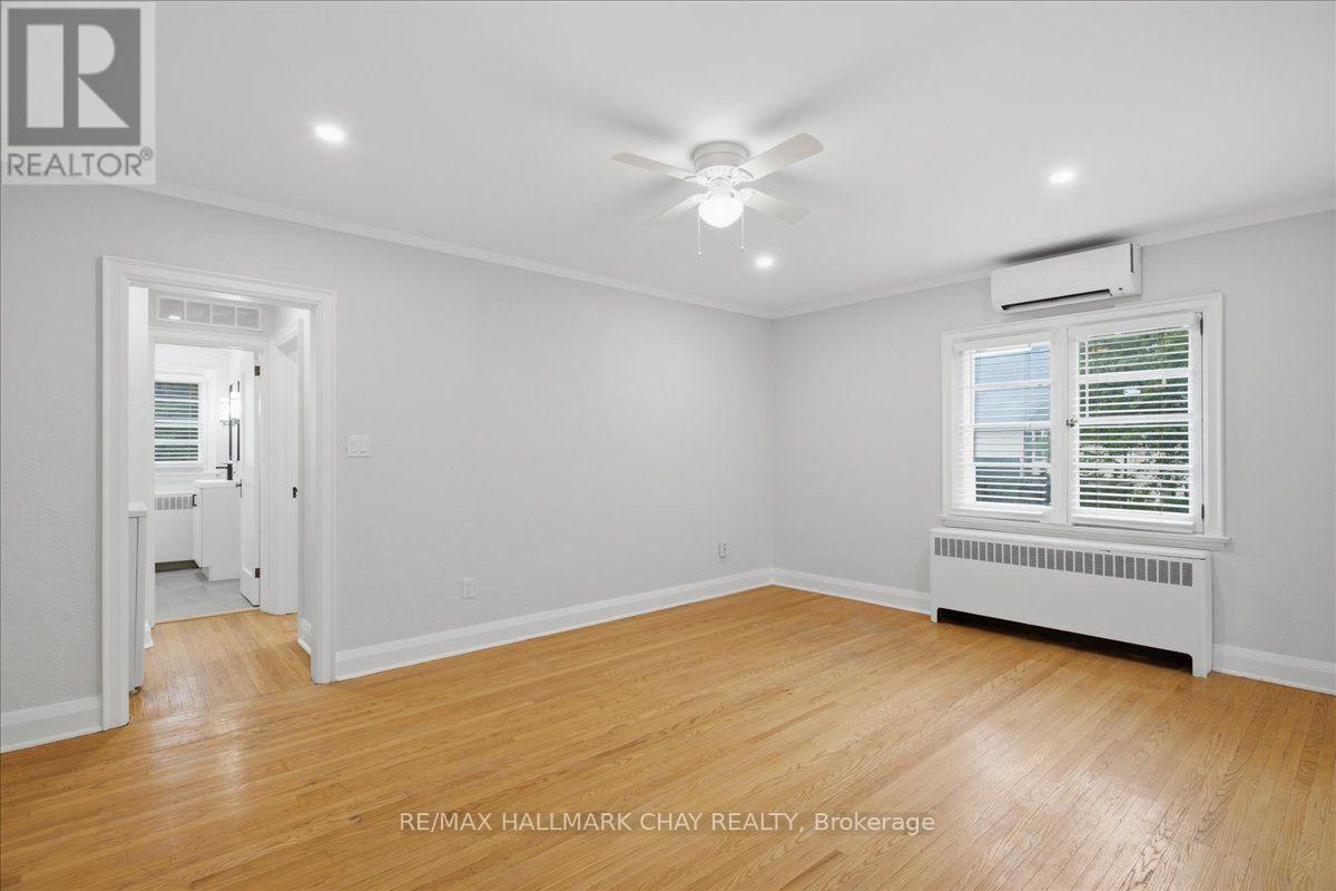 2 - 15 PARKSIDE DRIVE, Barrie (Queen's Park) — photo 4