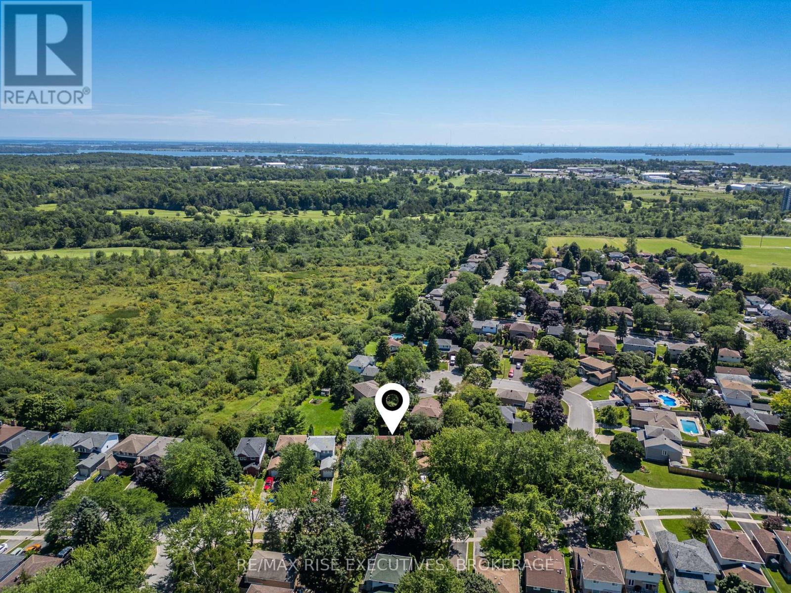149 GRENADIER DRIVE - 45