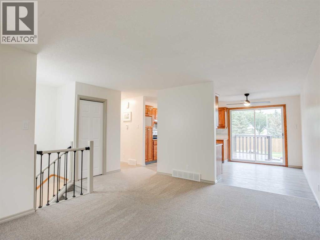 230 Eagle Road N - 4