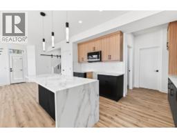 Primary Bedroom - 33 Thatcher Avenue, Red Deer, AB T4P0Y5 Photo 8