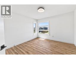 33 Thatcher Avenue, Red Deer, AB T4P0Y5 Photo 29