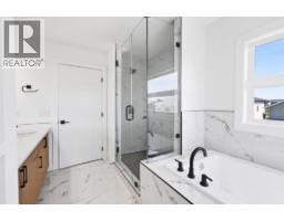 33 Thatcher Avenue, Red Deer, AB T4P0Y5 Photo 24
