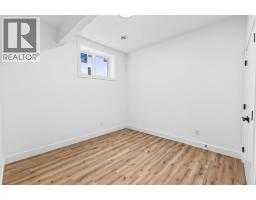 33 Thatcher Avenue, Red Deer, AB T4P0Y5 Photo 35