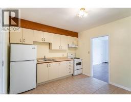 718 Ross Street Unit# 2, Burlington, ON L7S1S2 Photo 6