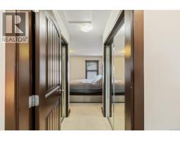 Bedroom - 2735 Rydal Ave, Cumberland, BC V0R1S0 Photo 10
