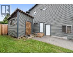 2735 Rydal Ave, Cumberland, BC V0R1S0 Photo 24