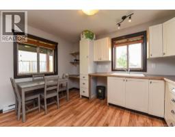 2735 Rydal Ave, Cumberland, BC V0R1S0 Photo 25