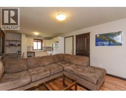 2735 Rydal Ave, Cumberland, BC V0R1S0 Photo 28