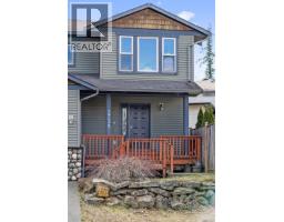 2735 Rydal Ave, Cumberland, BC V0R1S0 Photo 45
