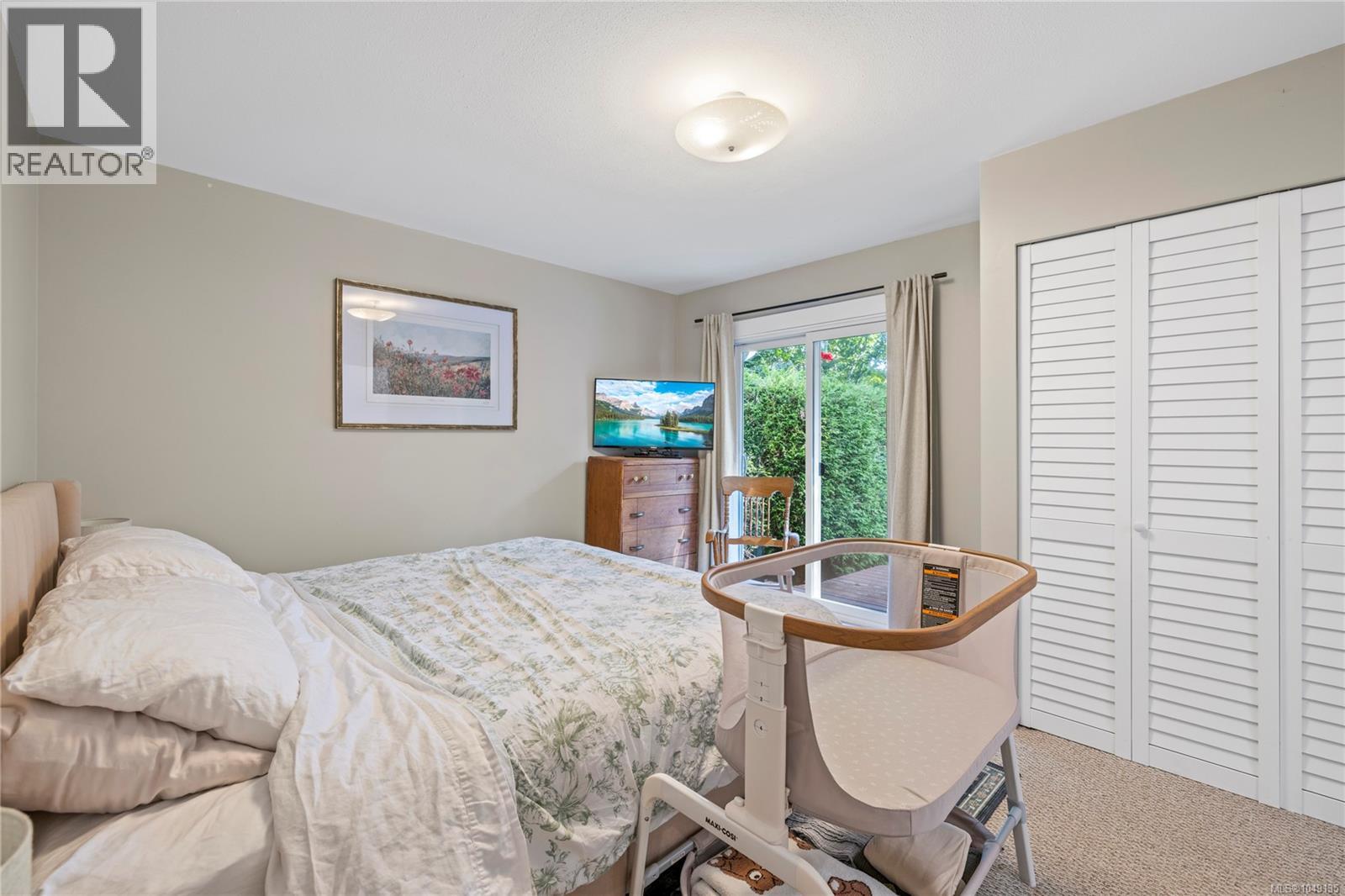 1564 Hurford Ave - Image 21