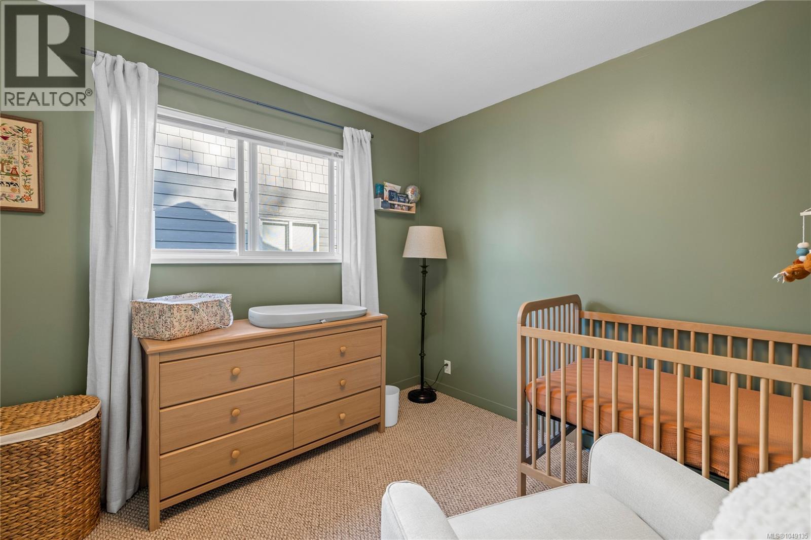 1564 Hurford Ave - Image 25