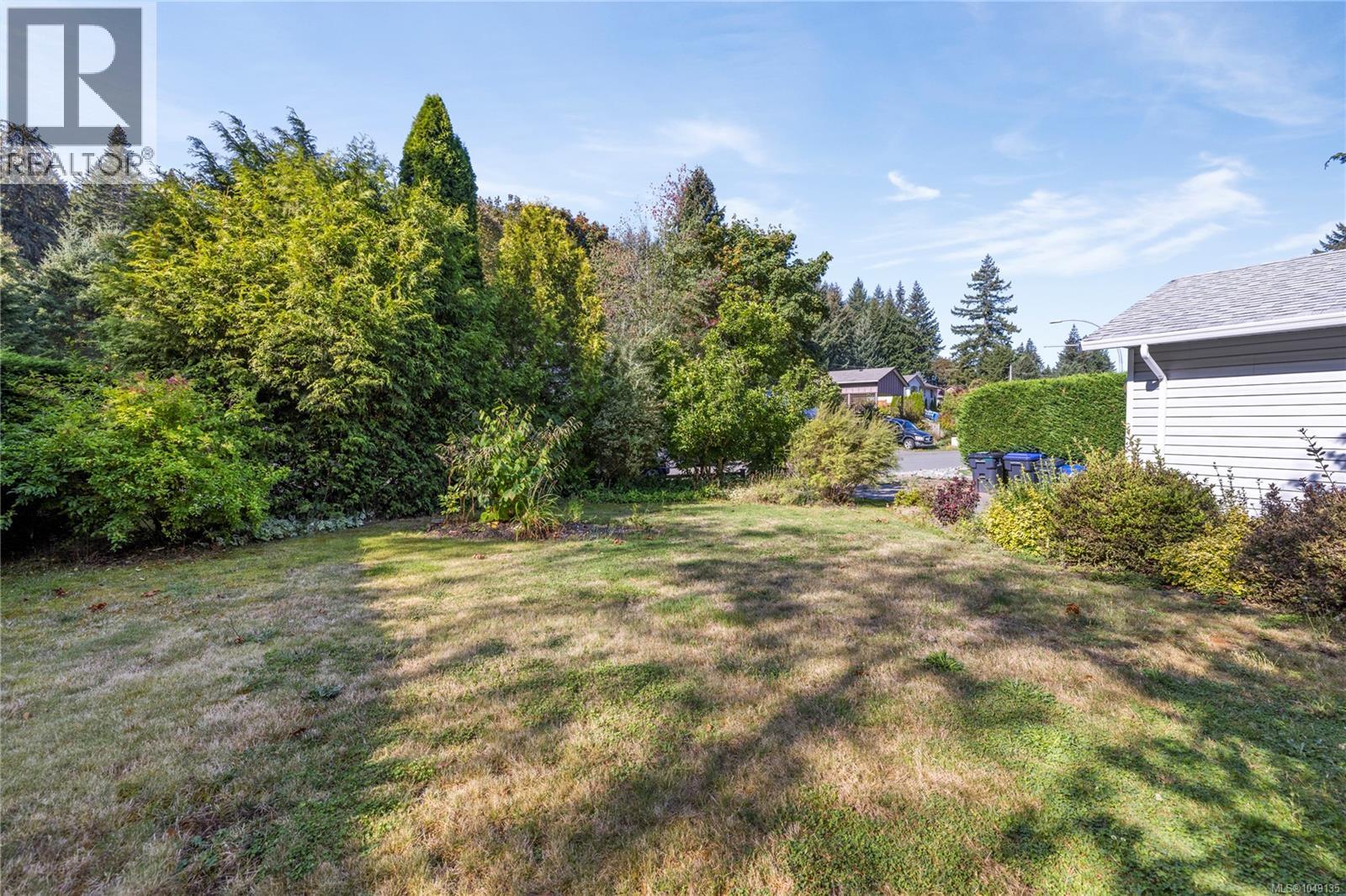 1564 Hurford Ave - 32