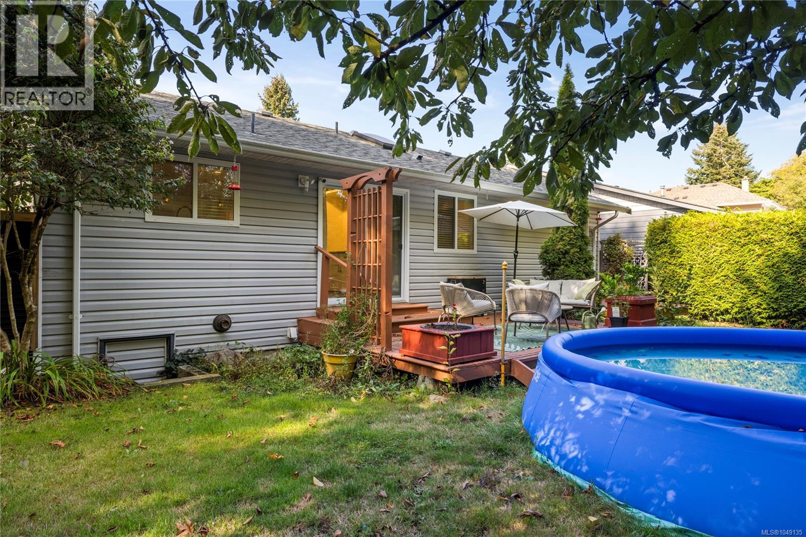 1564 Hurford Ave - Image 35