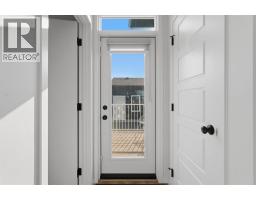 20305 45 Street SE - photo 13