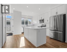 20305 45 Street SE - photo 9