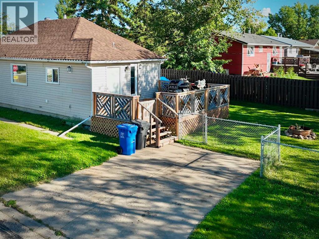 9732 100 Street - Image 3